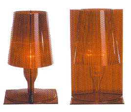Lámpara de la toma de Kartell